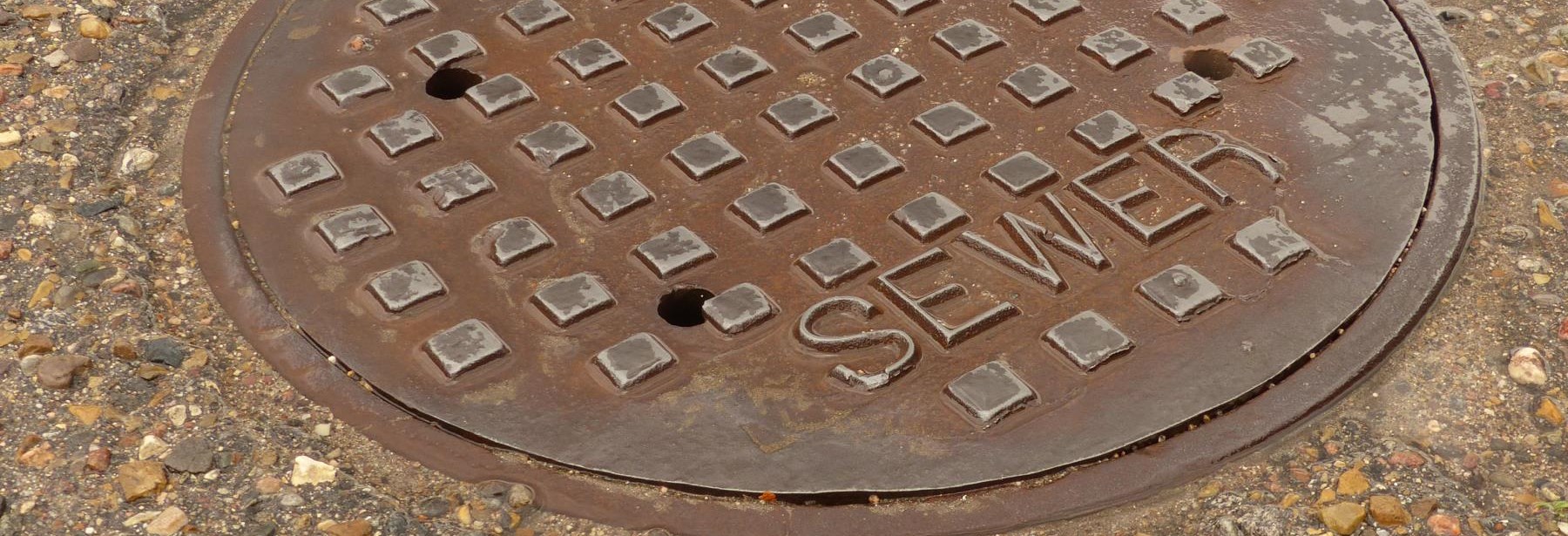 sanitary sewer manhole picture